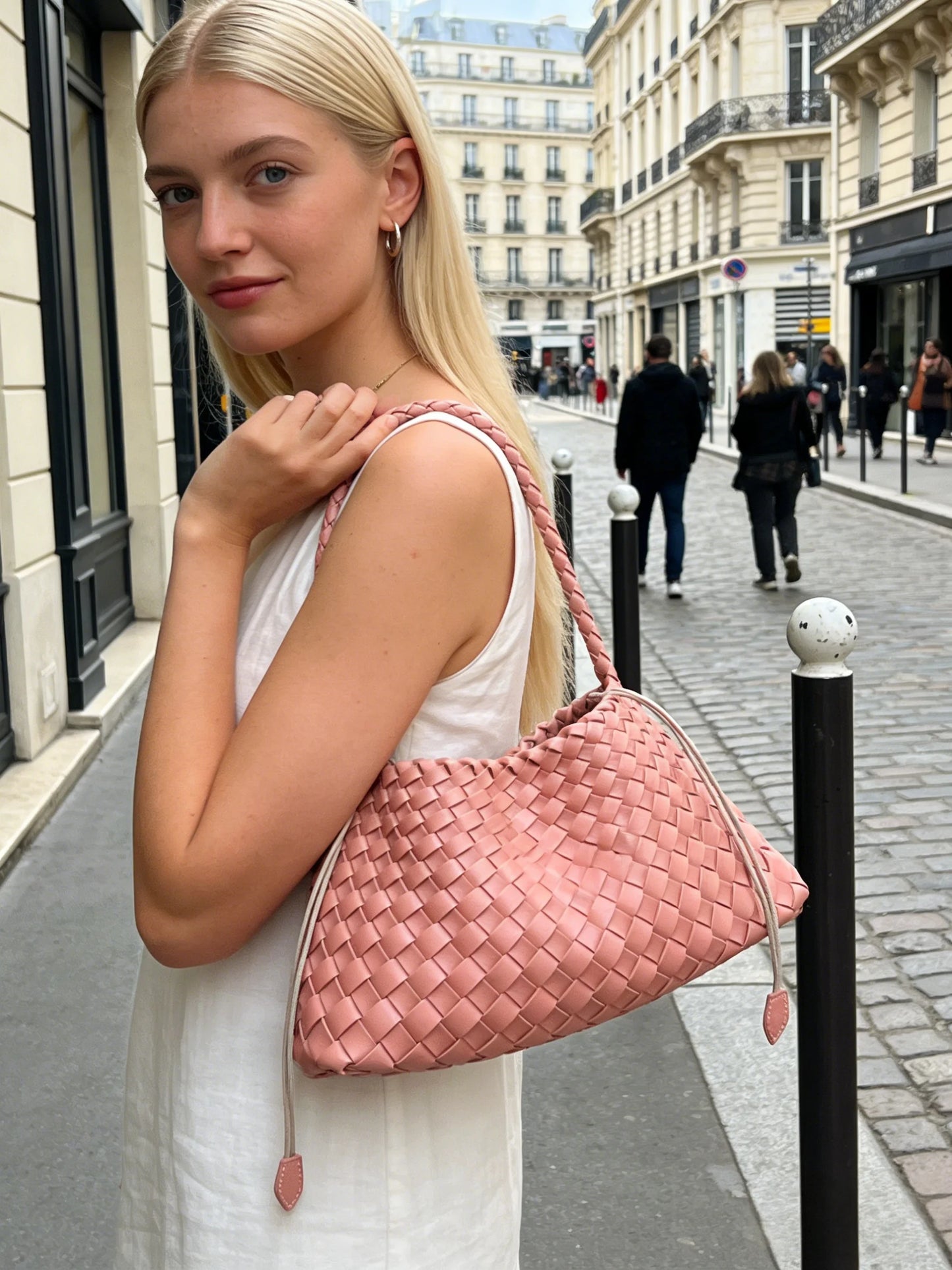 Fashion luxury New Style Shoulder Bag Versatile Summer Women's Single PU leather Underarm bag Vacation Handbag